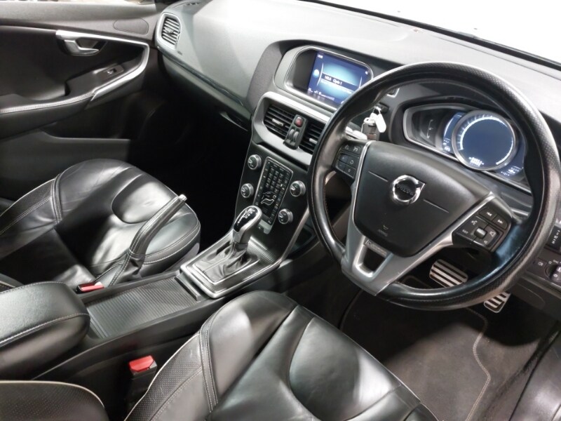 Used Volvo V40 2017 for sale - 77964337: Photo 18