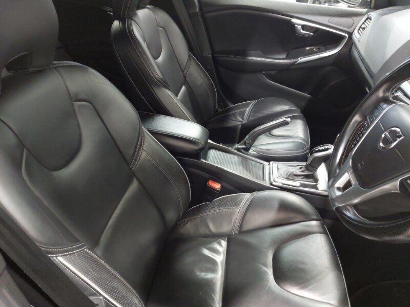 Used Volvo V40 2017 for sale - 77964337: Photo 19