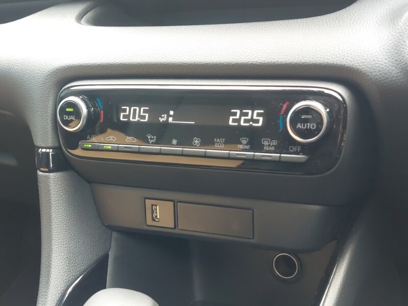 Used Toyota Yaris 2022 for sale - 77815741: Photo 17