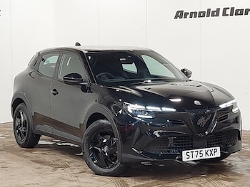 Used Alfa Romeo Junior 2025 for sale - 78253077: Photo