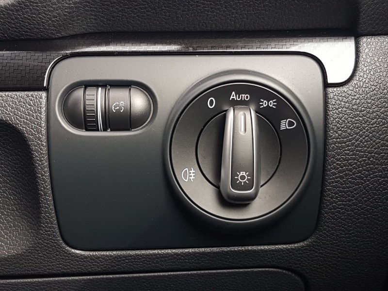 Used Volkswagen Scirocco 2018 for sale - 76924904: Photo 11