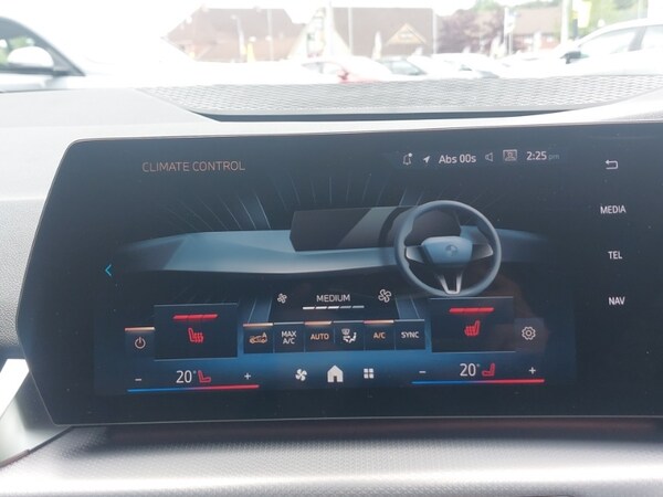 Used BMW 2 Series 2024 for sale - 76248867: Photo 18