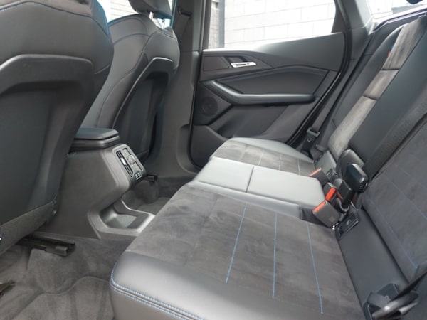 Used BMW 2 Series 2024 for sale - 76248867: Photo 6