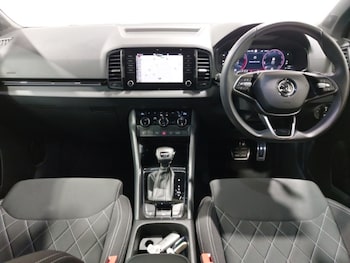 Used Skoda Karoq 2024 for sale - 76560597: Photo