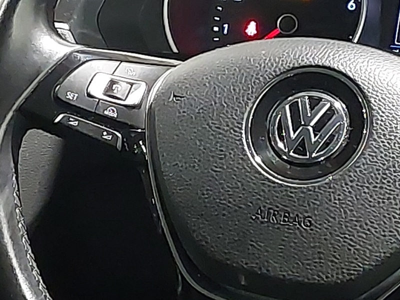 Used Volkswagen Tiguan 2018 for sale - 77922715: Photo 11