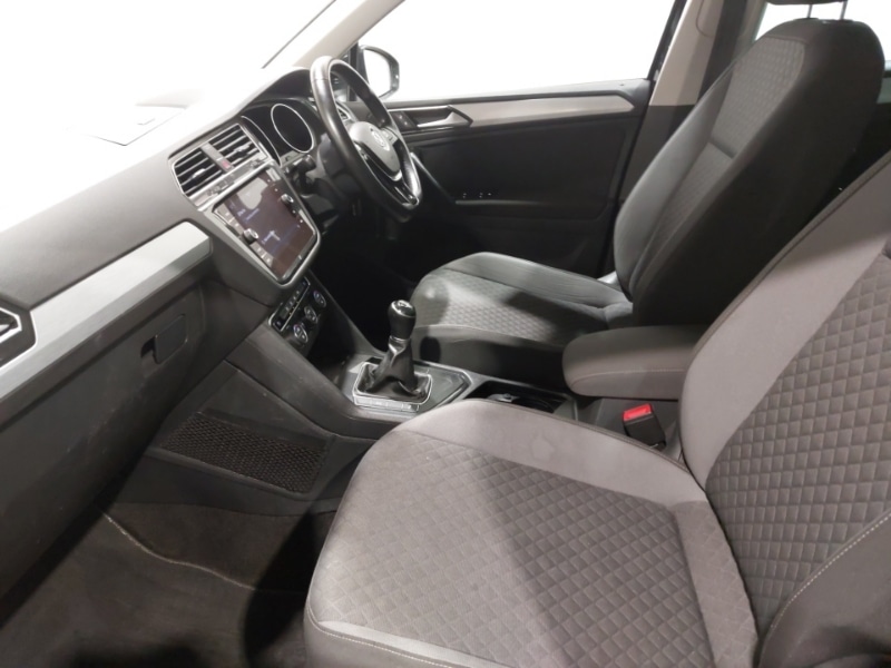 Used Volkswagen Tiguan 2018 for sale - 77922715: Photo 5