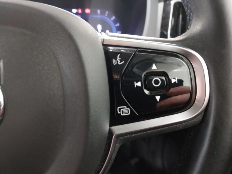 Used Volvo XC60 2023 for sale - 76103422: Photo 16