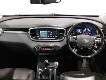Used Kia Sorento 2018 for sale - 76446164: Photo