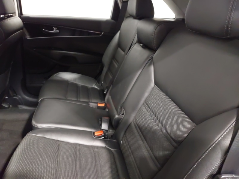 Used Kia Sorento 2018 for sale - 76446164: Photo 6