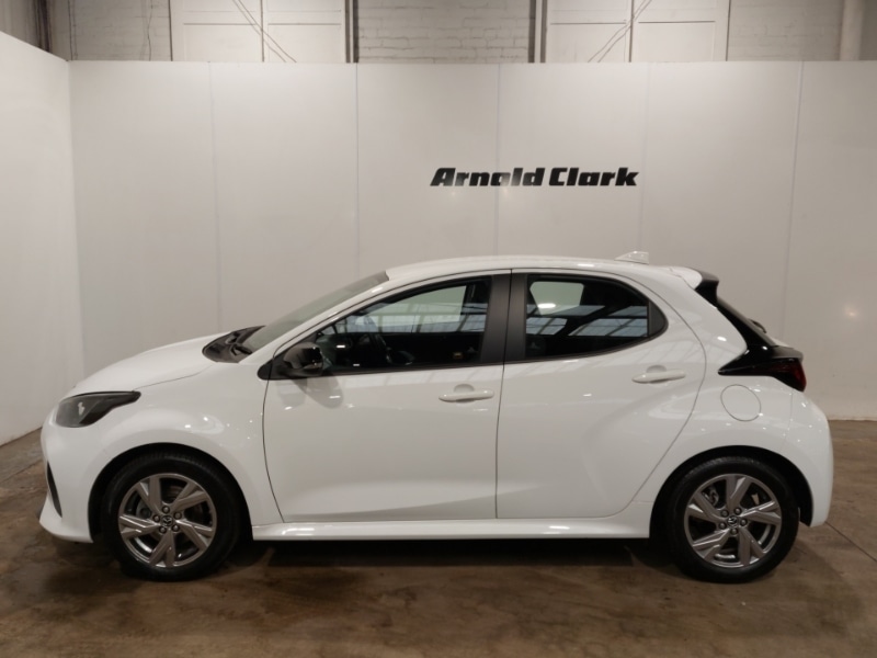 Used Mazda Mazda2 HYBRID 2024 for sale - 76414735: Photo 4