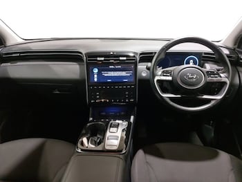 Used Hyundai TUCSON 2023 for sale - 77999899: Photo