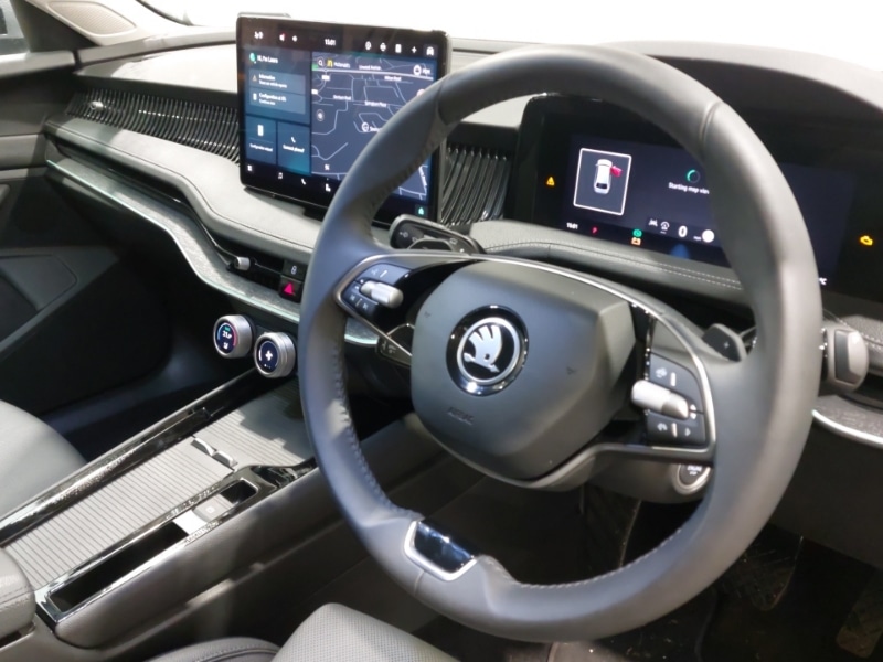 Used Skoda Superb 2024 for sale - 77142027: Photo 19