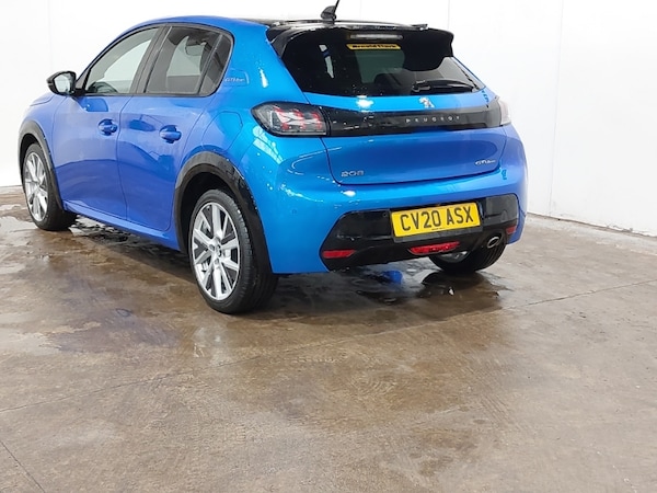 Used Peugeot 208 2020 for sale - 76188103: Photo 3