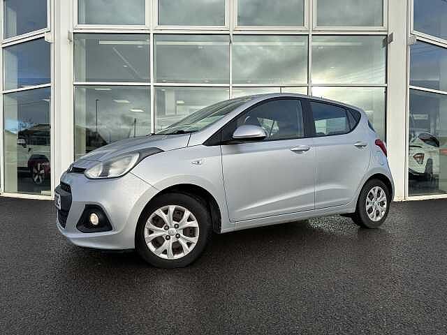 Used Hyundai i10 2014 for sale - 76610835: Photo 2