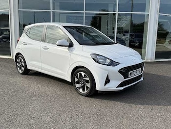 Used Hyundai i10 2023 for sale - 79257183: Photo