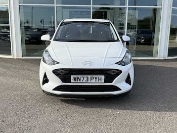 Used Hyundai i10 2023 for sale - 79257183: Photo