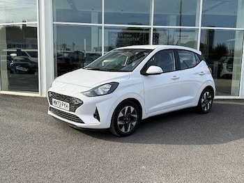 Used Hyundai i10 2023 for sale - 79257183: Photo