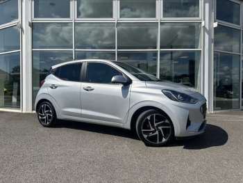 2021 (21) - 1.2 Premium 5 Door