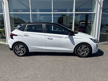 Used Hyundai i20 2025 for sale - 79064758: Photo