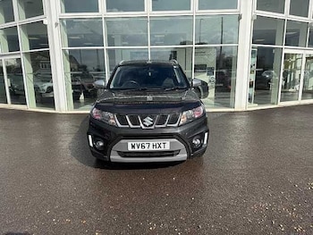 Used Suzuki Vitara 2017 for sale - 75930557: Photo