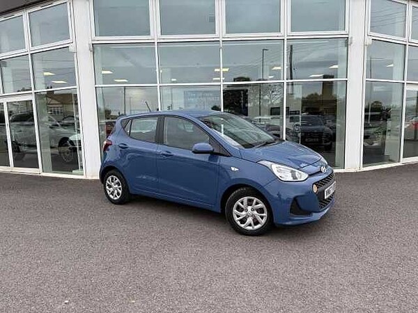 Used Hyundai i10 2017 for sale - 76125579: Photo 1