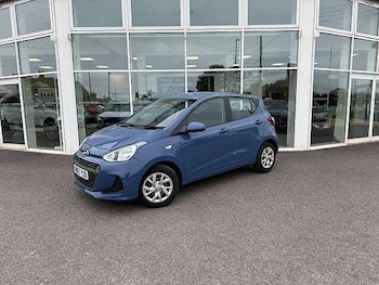 Used Hyundai i10 2017 for sale - 76125579: Photo 2