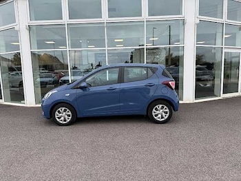 Used Hyundai i10 2017 for sale - 76125579: Photo 3