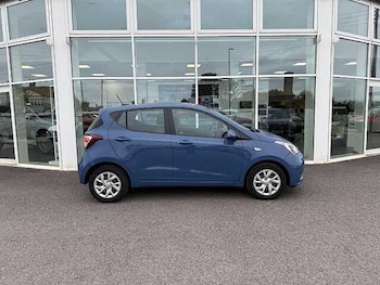 Used Hyundai i10 2017 for sale - 76125579: Photo 4