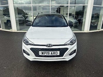 Used Hyundai i20 2019 for sale - 76262535: Photo 3
