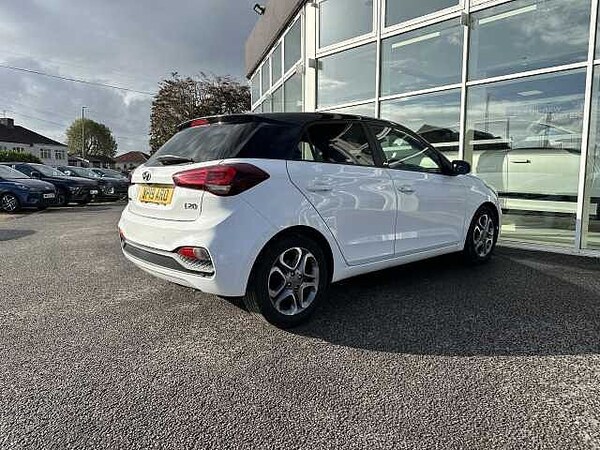 Used Hyundai i20 2019 for sale - 76262535: Photo 6