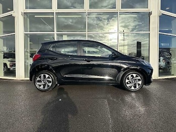 Used Hyundai i10 2025 for sale - 77044299: Photo