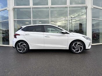 Used Hyundai i20 2022 for sale - 76968023: Photo