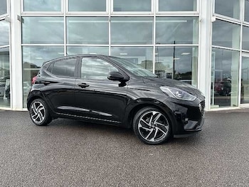 2022 (22) - 1.2 MPi Premium 5dr Auto