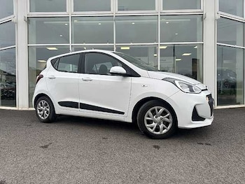 Used Hyundai i10 2017 for sale - 77011405: Photo