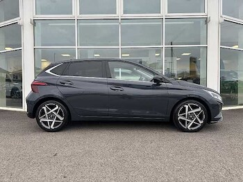 Used Hyundai i20 2024 for sale - 77459070: Photo