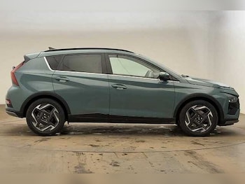 Used Hyundai BAYON 2024 for sale - 77601718: Photo