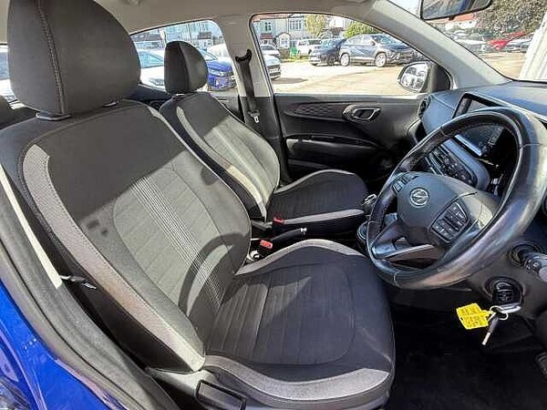 Used Hyundai i10 2021 for sale - 76113163: Photo 13