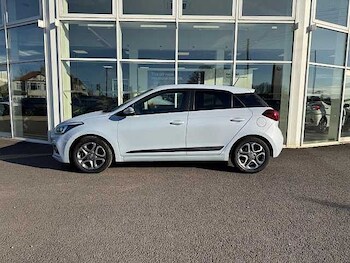 Used Hyundai i20 2018 for sale - 78075238: Photo