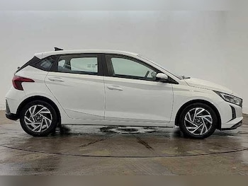 Used Hyundai i20 2025 for sale - 79095516: Photo