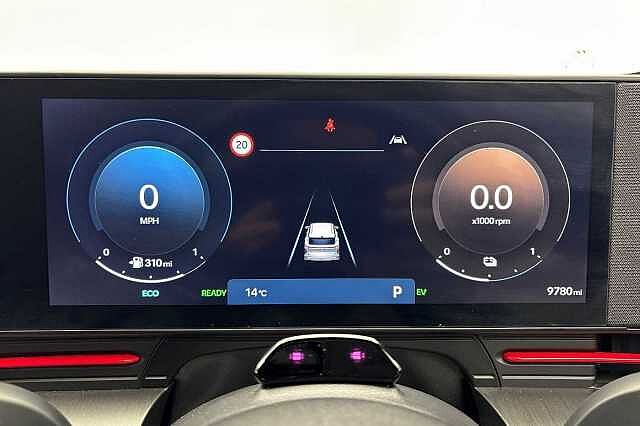 Used Hyundai KONA 2025 for sale - 76339387: Photo 8