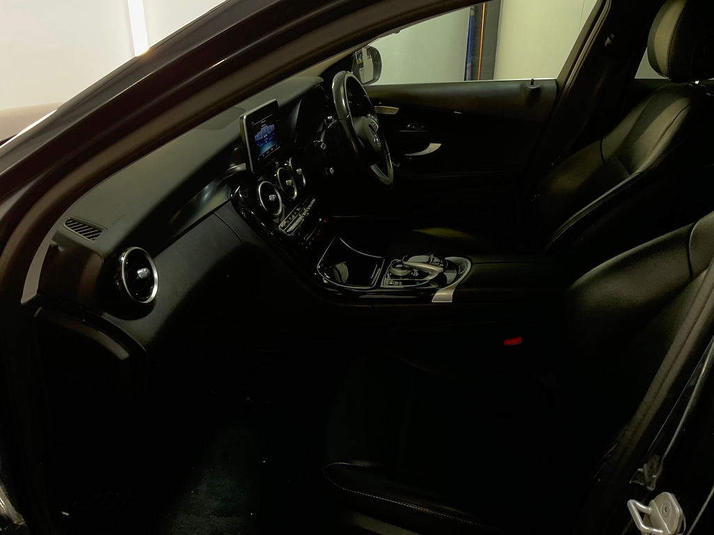 Used Mercedes-Benz C Class 2015 for sale - 76146333: Photo 10