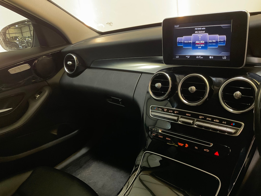 Used Mercedes-Benz C Class 2015 for sale - 76146333: Photo 20