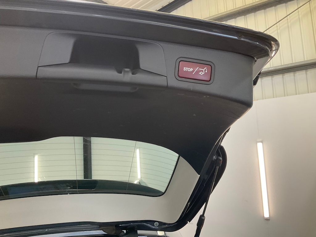 Used Mercedes-Benz C Class 2015 for sale - 76146333: Photo 24