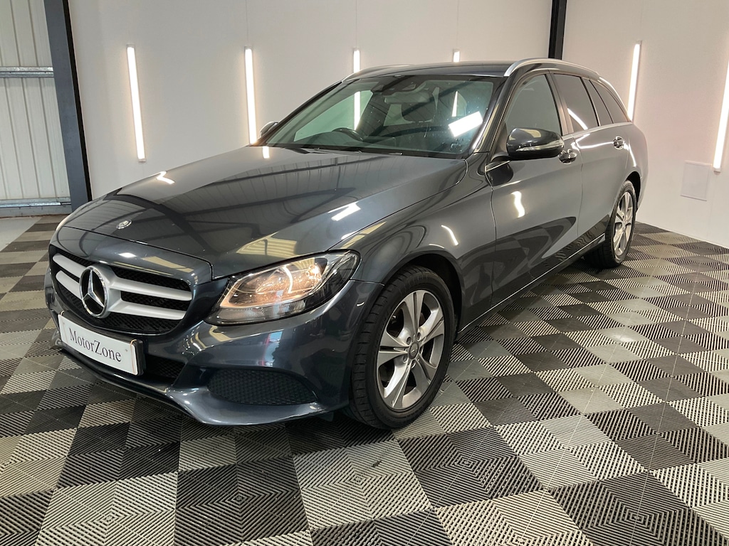 Used Mercedes-Benz C Class 2015 for sale - 76146333: Photo 4