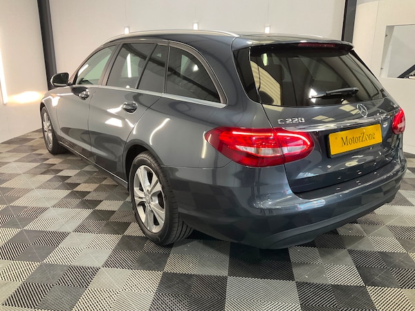 Used Mercedes-Benz C-Class 2015 for sale - 76146333: Photo 6