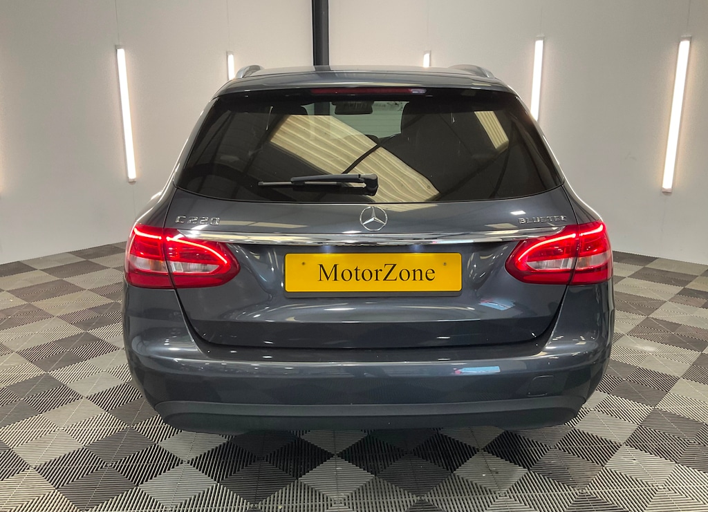 Used Mercedes-Benz C Class 2015 for sale - 76146333: Photo 7