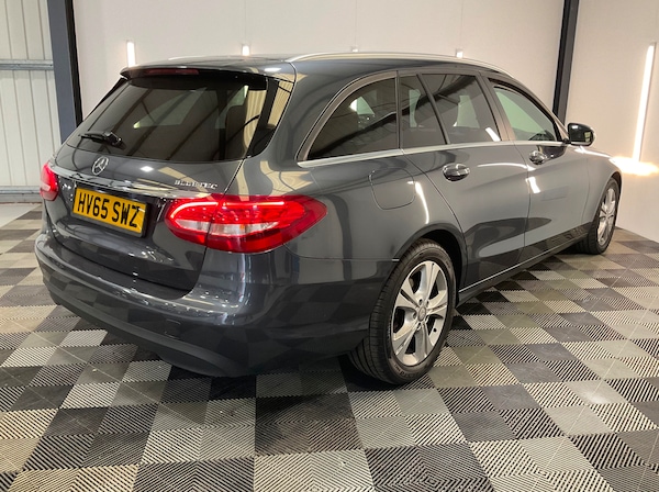 Used Mercedes-Benz C-Class 2015 for sale - 76146333: Photo 8