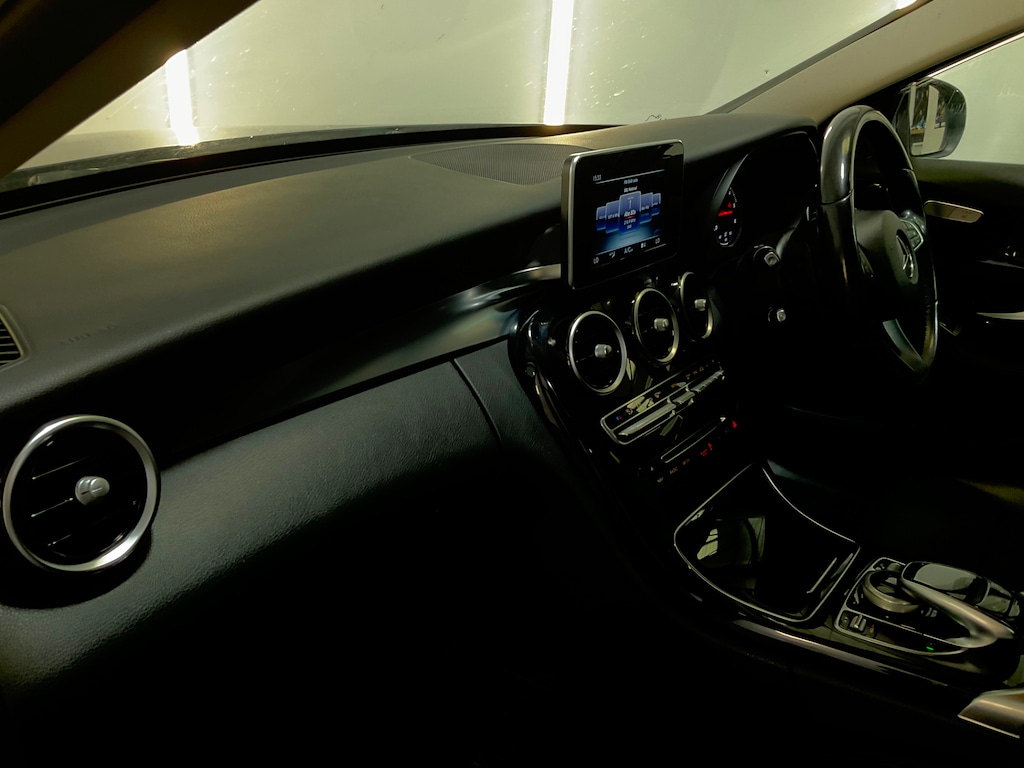 Used Mercedes-Benz C Class 2015 for sale - 76146333: Photo 9