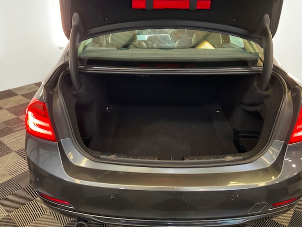 Used BMW 3 Series 2012 for sale - 76244660: Photo 25