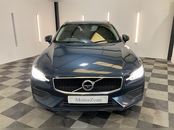 Used Volvo V60 2018 for sale - 77771490: Photo